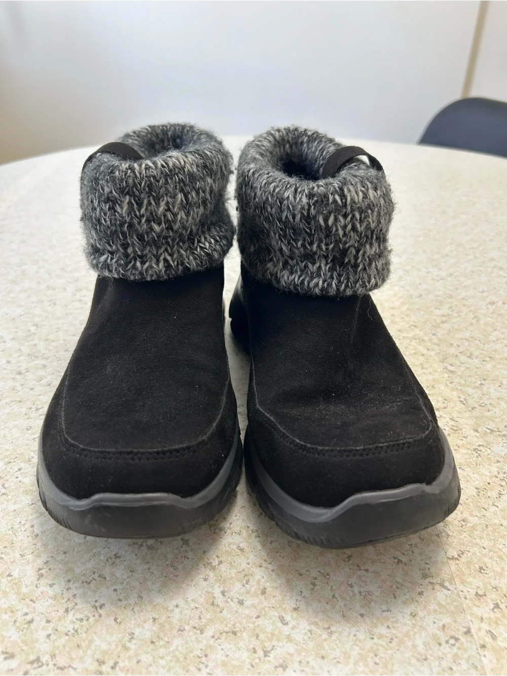 Skechers slip ankle
